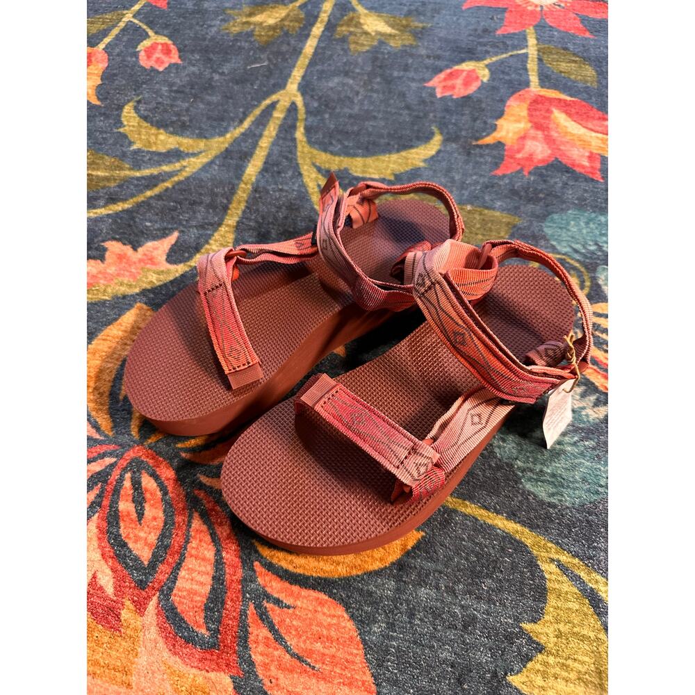 NWT Teva Flatform Universal Sunscape Sandals Size 8 - Picture 4 of 8
